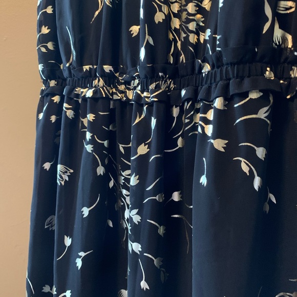 Black and Gold High Neck Floor Length Gown - Picture 4 of 4